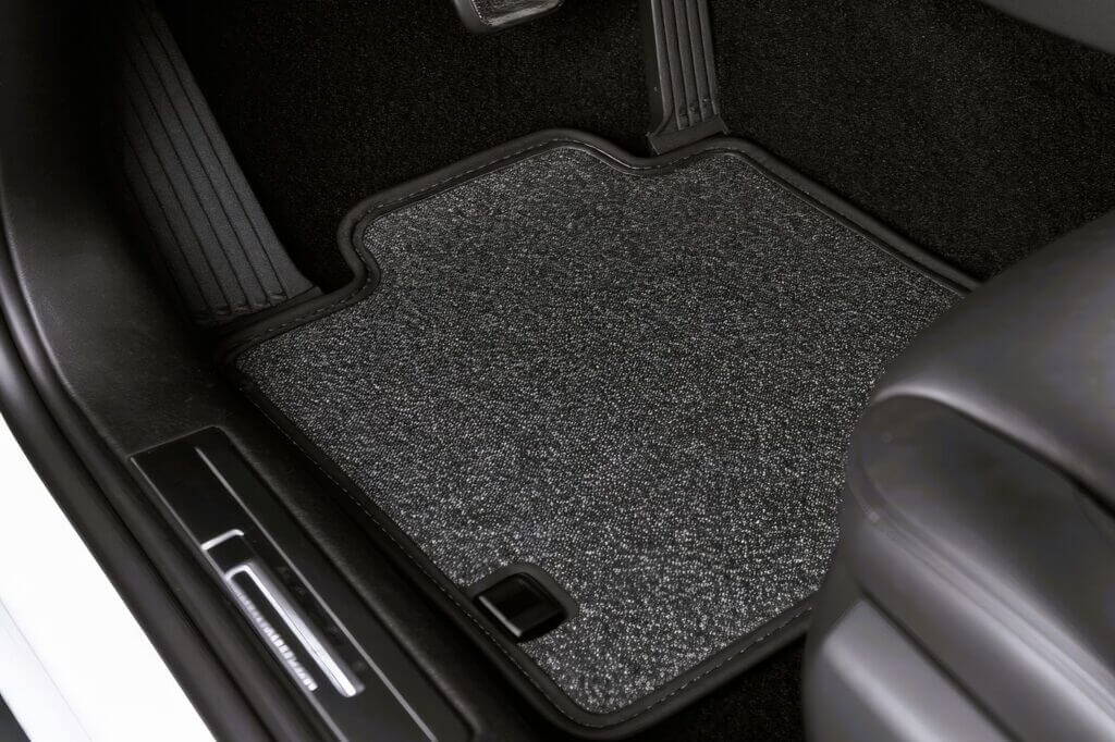 tapis-de-sol-auto